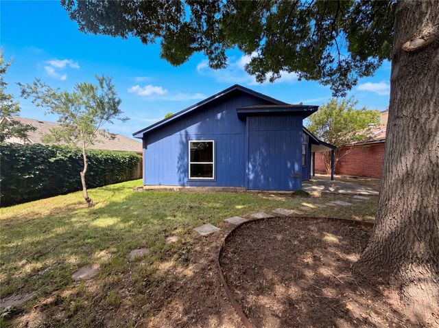 6806 Fire Hill Drive, Fort Worth, TX 76137