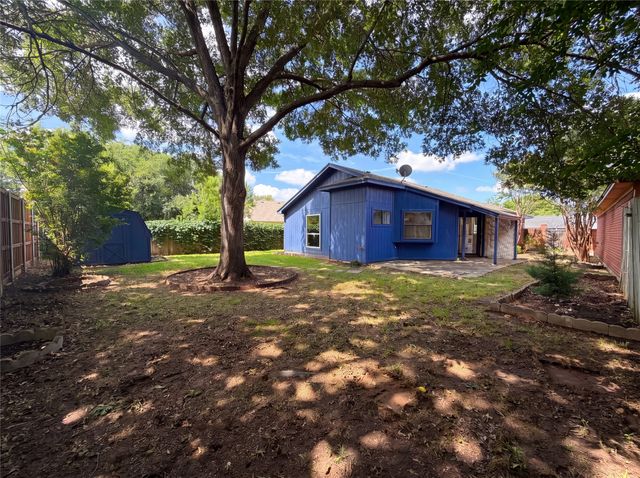 6806 Fire Hill Drive, Fort Worth, TX 76137