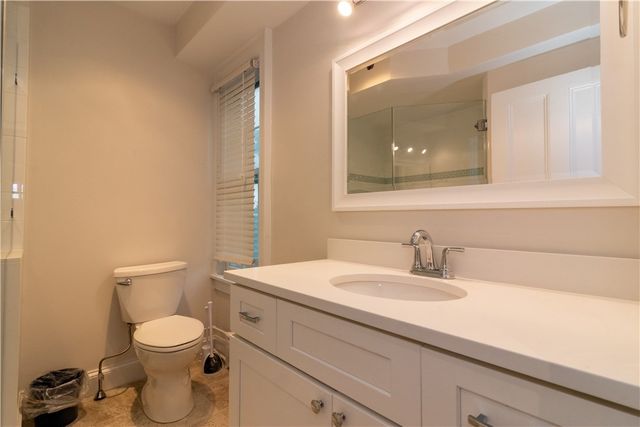 21 School Street 3, Newport, RI 02840