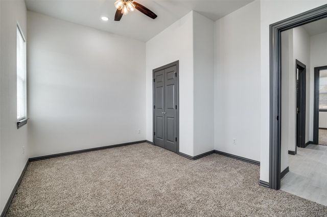 705 Lakeland Drive, West Tawakoni, TX 75474