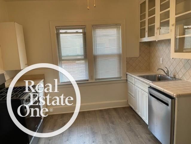 1311 Somerset Avenue, Grosse Pointe Park, MI 48230