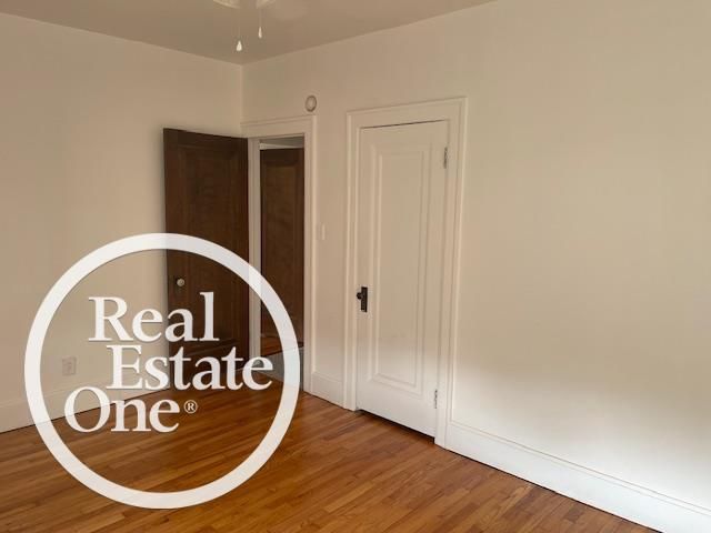 1311 Somerset Avenue, Grosse Pointe Park, MI 48230