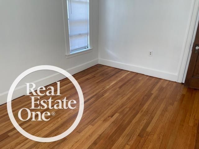 1311 Somerset Avenue, Grosse Pointe Park, MI 48230