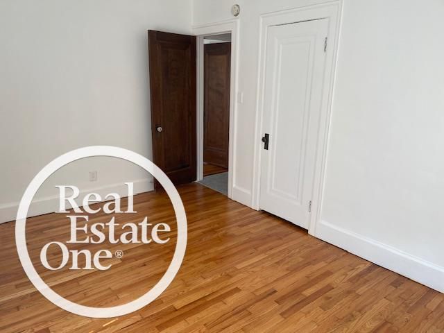 1311 Somerset Avenue, Grosse Pointe Park, MI 48230