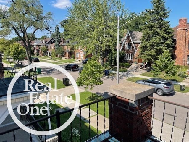 1311 Somerset Avenue, Grosse Pointe Park, MI 48230