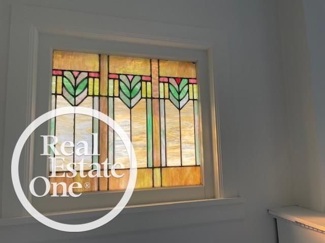 1311 Somerset Avenue, Grosse Pointe Park, MI 48230