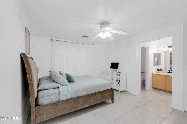 30052 N SUNRAY Drive, San Tan Valley, AZ 85143