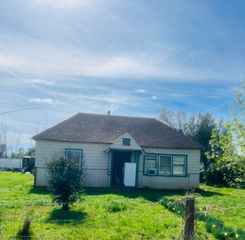 5243 Poplar Avenue, Anderson, CA 96007