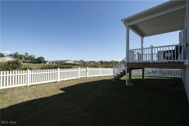 3047 Mcintosh Drive NE, Louisville, OH 44641