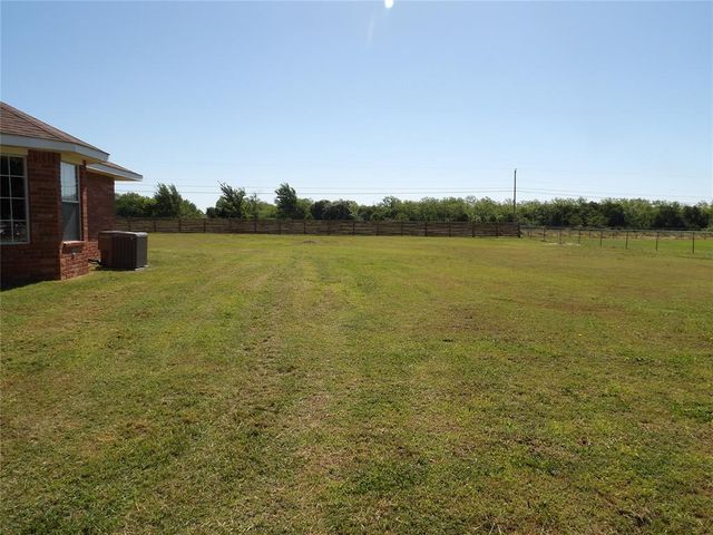 101 Siara Drive, Shawnee, OK 74804
