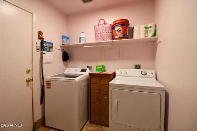 8565 W MONTE VISTA Road, Phoenix, AZ 85037