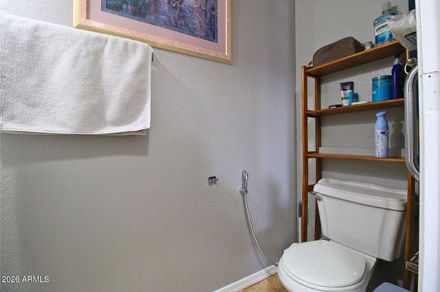 8565 W MONTE VISTA Road, Phoenix, AZ 85037