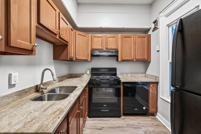 812 7th Street SE, Minneapolis, MN 55414