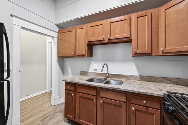 812 7th Street SE, Minneapolis, MN 55414