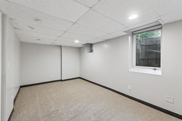 812 7th Street SE, Minneapolis, MN 55414