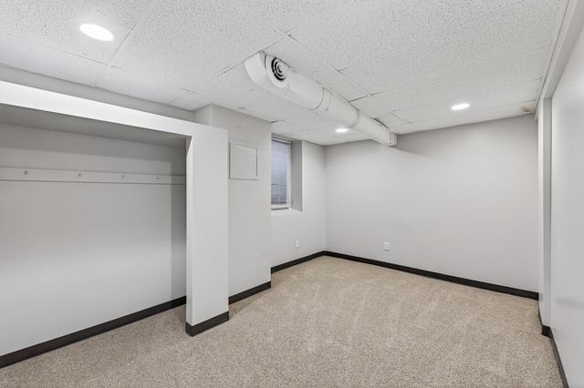 812 7th Street SE, Minneapolis, MN 55414