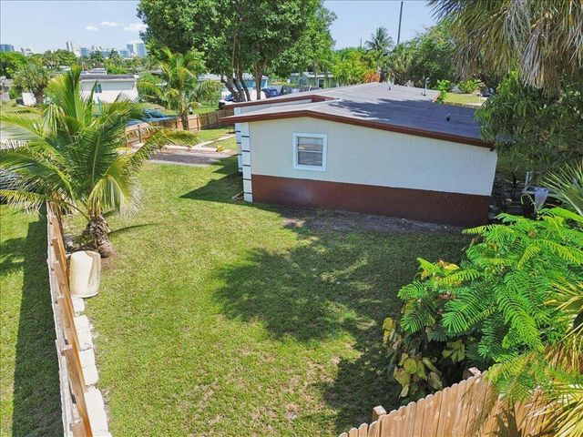 1313 NW 13TH Court, Fort Lauderdale, FL 33311