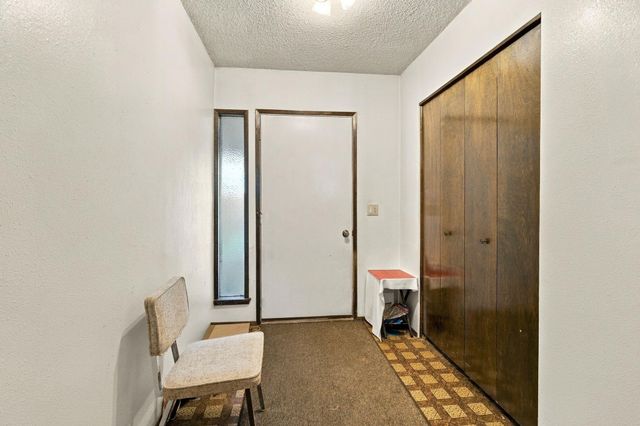 8422 N General Grant Way, Spokane, WA 99208