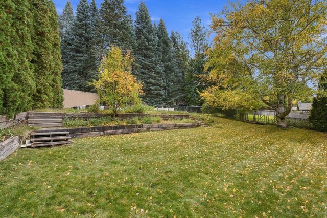 8422 N General Grant Way, Spokane, WA 99208