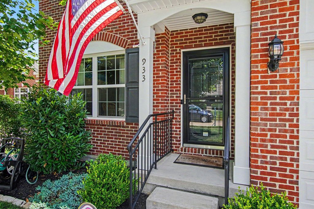 933 Hawkshead Lane, Erlanger, KY 41018