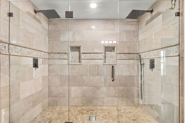 5822 BITTER ORANGE AVENUE, Tampa, FL 33625