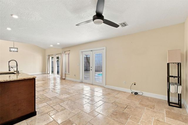 5822 BITTER ORANGE AVENUE, Tampa, FL 33625
