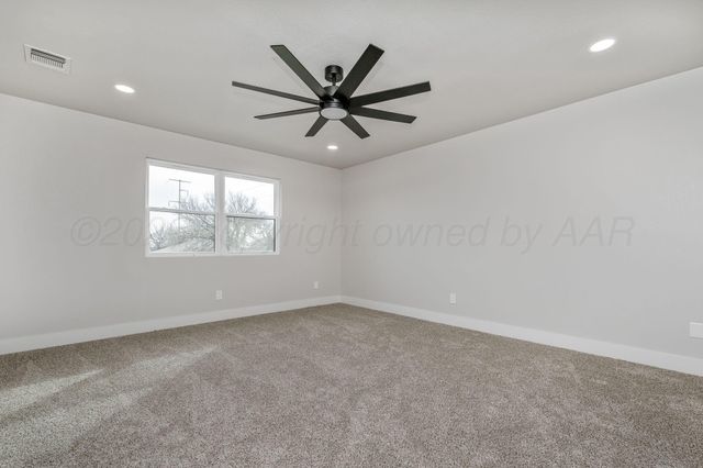 7015 Hurst Street, Amarillo, TX 79109