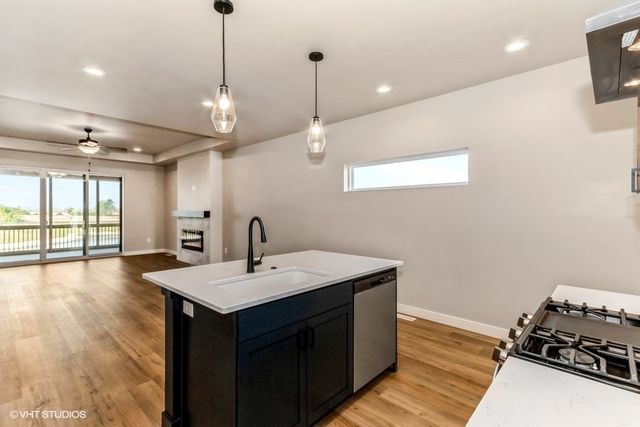 789 Clover Hill Drive, North Liberty, IA 52317