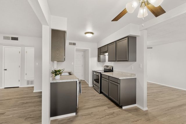 90 Moraga Street, Rio Communities, NM 87002