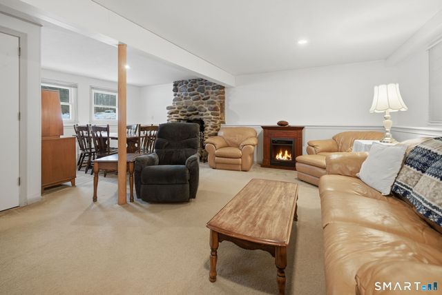 9 Wheelock Road, Ellington, CT 06029