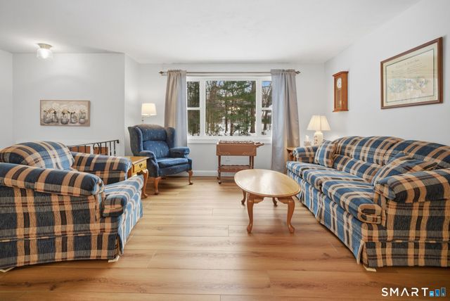 9 Wheelock Road, Ellington, CT 06029