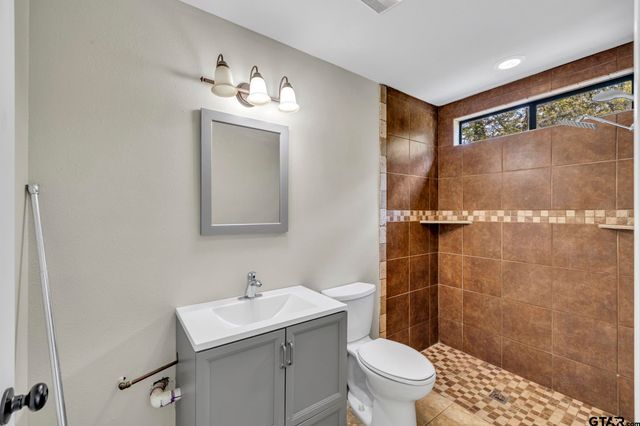 289 Private Road 7819, Hawkins, TX 75765