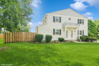 1819 Dunsford Court, Schaumburg, IL 60194