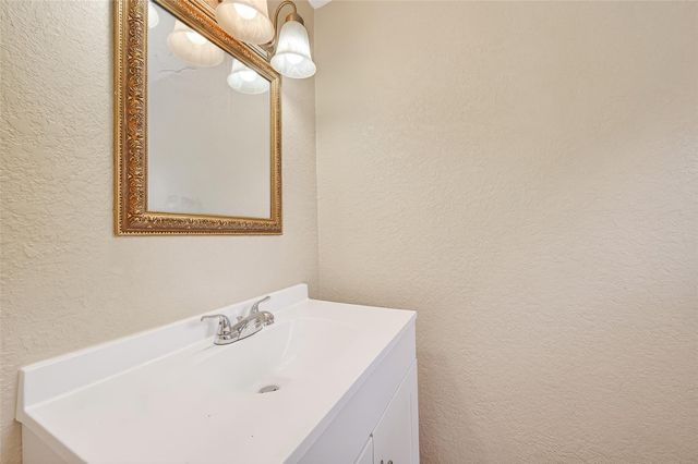 8421 Altimore Road, Needville, TX 77461