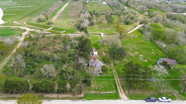 8421 Altimore Road, Needville, TX 77461