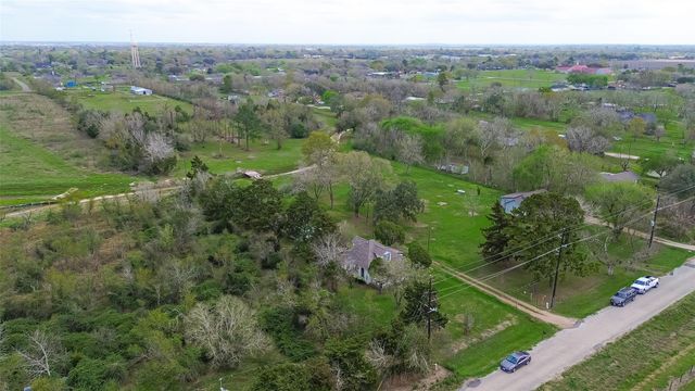 8421 Altimore Road, Needville, TX 77461