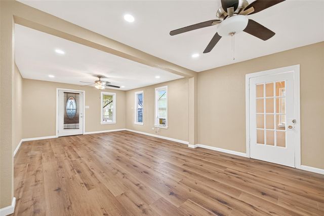 8421 Altimore Road, Needville, TX 77461