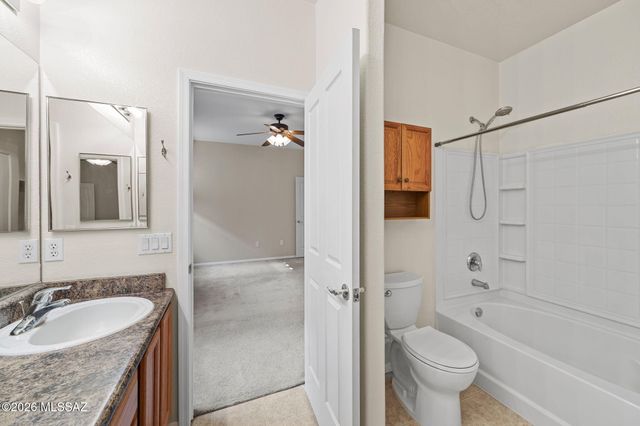11856 W Fontenelle Drive, Marana, AZ 85653