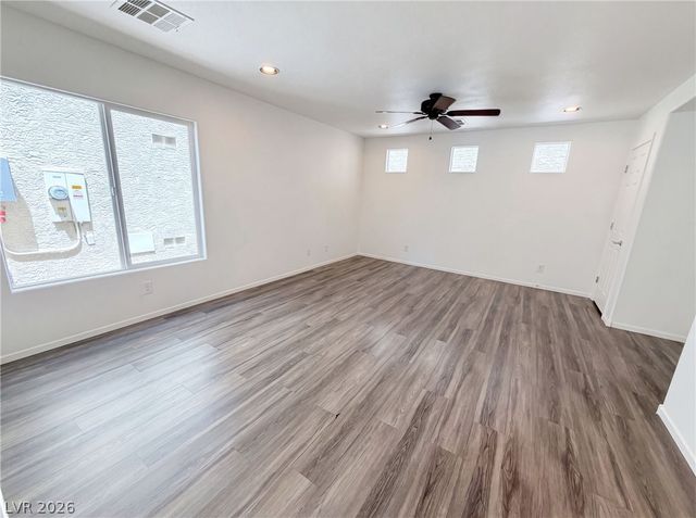 7660 Calico Fields Street, Las Vegas, NV 89149