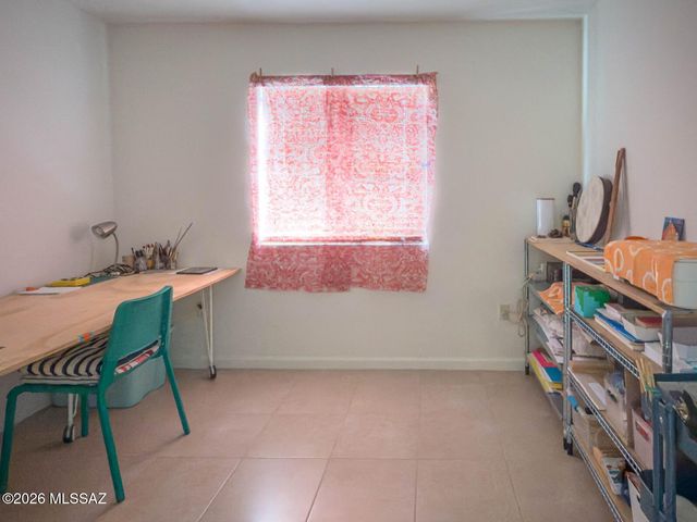 101 S Players Club Drive APT 1104, Tucson, AZ 85745