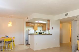 101 S Players Club Drive APT 1104, Tucson, AZ 85745