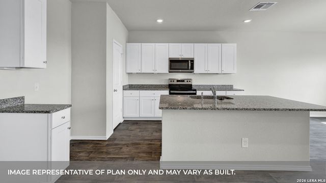 469 COTTONMOUTH LANE, Seguin, TX 78155