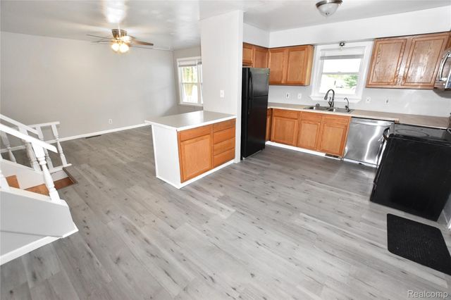 5825 Branch Road, Flint, MI 48506
