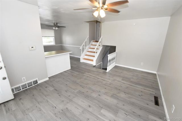5825 Branch Road, Flint, MI 48506