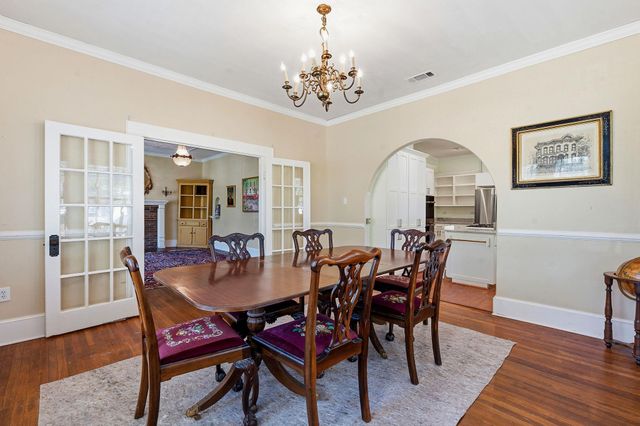 1232 Spruce ST, Lockhart, TX 78644