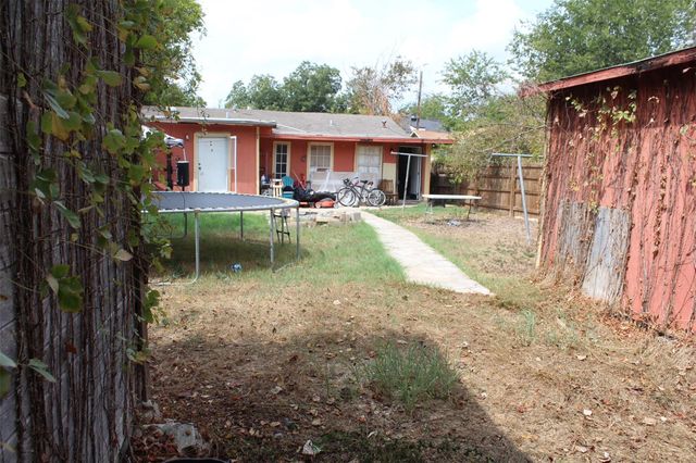 1113 Ebert Ave, Austin, TX 78721