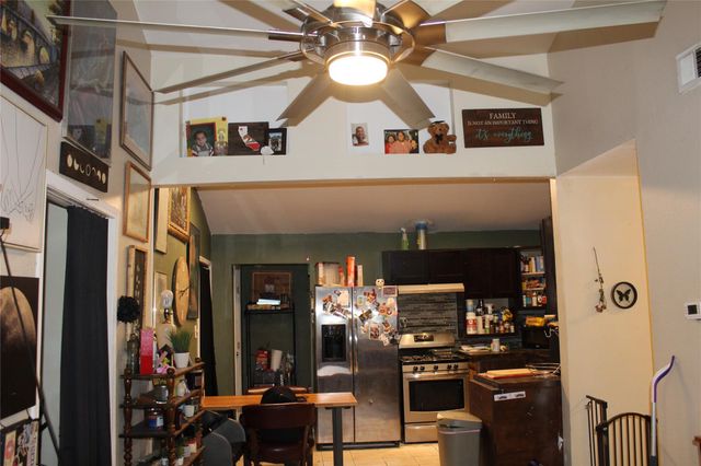 1113 Ebert Ave, Austin, TX 78721
