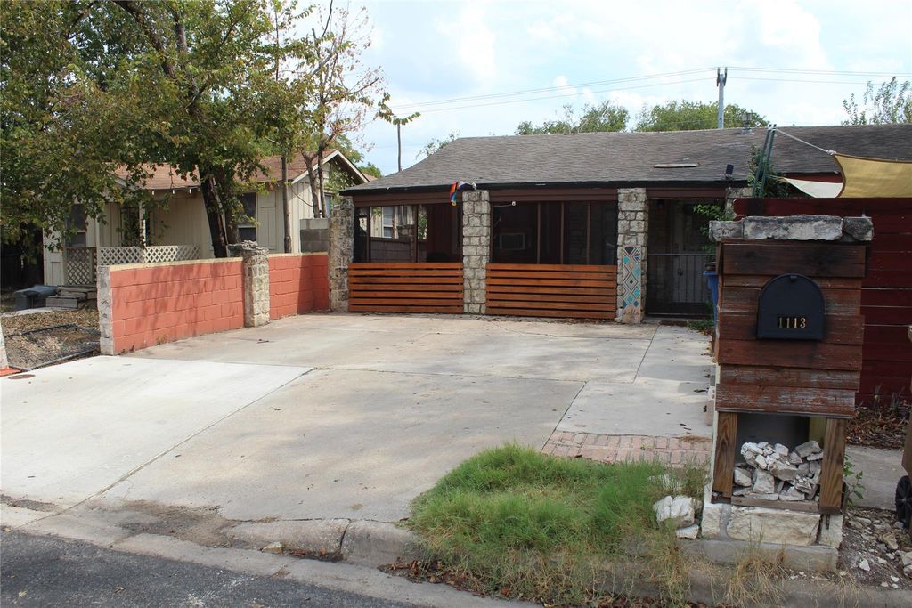 1113 Ebert Ave, Austin, TX 78721