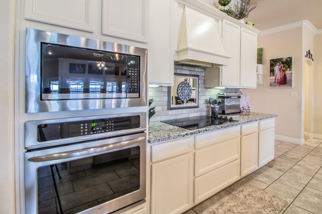 12503 Elgin Avenue, Lubbock, TX 79423