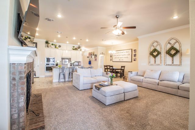 12503 Elgin Avenue, Lubbock, TX 79423